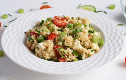 Fitness Recipe: Salade de taboulé aux herbes fraîches et quinoa.