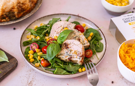 Gâteau Bundt au poulet, épinards et fromage.