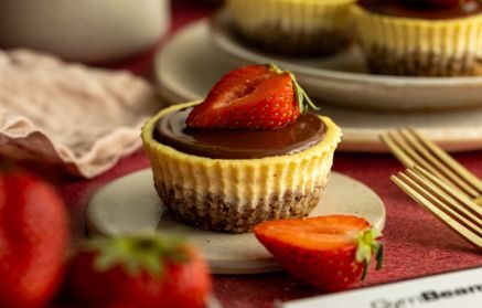 Fitness Recipe: Mini Cheesecakes avec Glaçage au Chocolat.