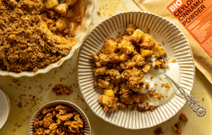 Fitness Recipe: Apple Crumble with Cinnamon

Recette fitness : Crumble aux pommes et à la cannelle.