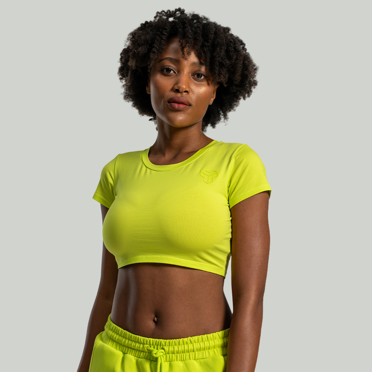 T-shirt crop pour femmes, couleur chartreuse - STRIX.