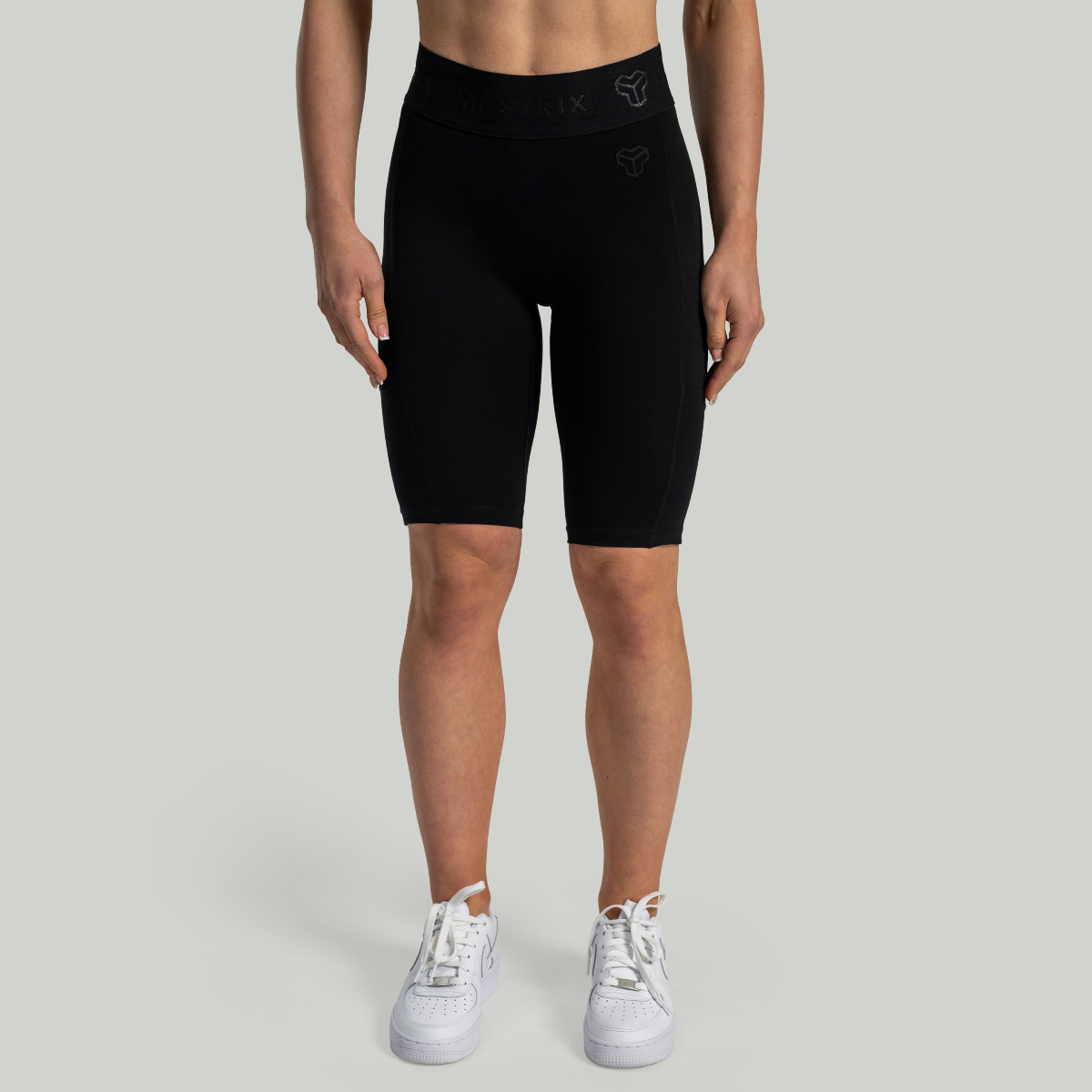 Shorts de vélo Lunar, couleur noire - STRIX