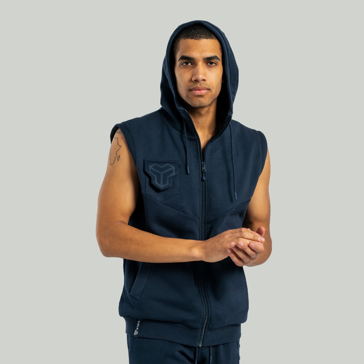T-shirt sans manches pour hommes, bleu nuit - STRIX.
