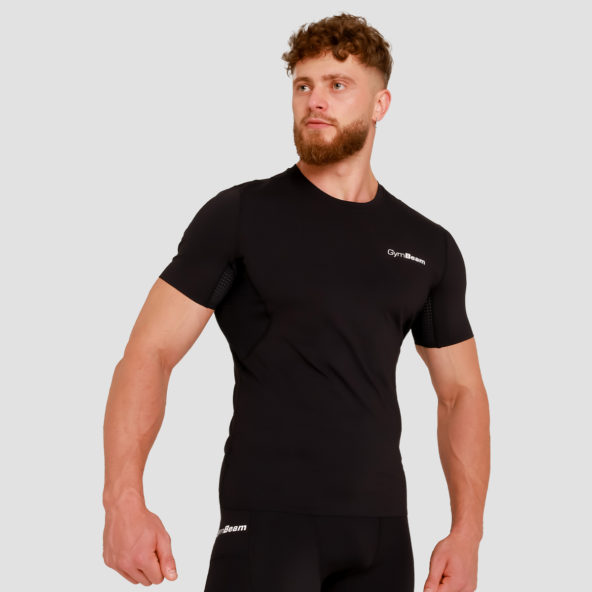 T-shirt de compression haute performance, noir - GymBeam.