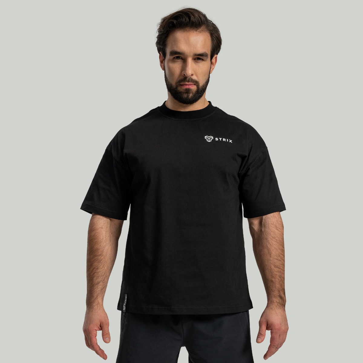 T-shirt ample, couleur noire - STRIX.