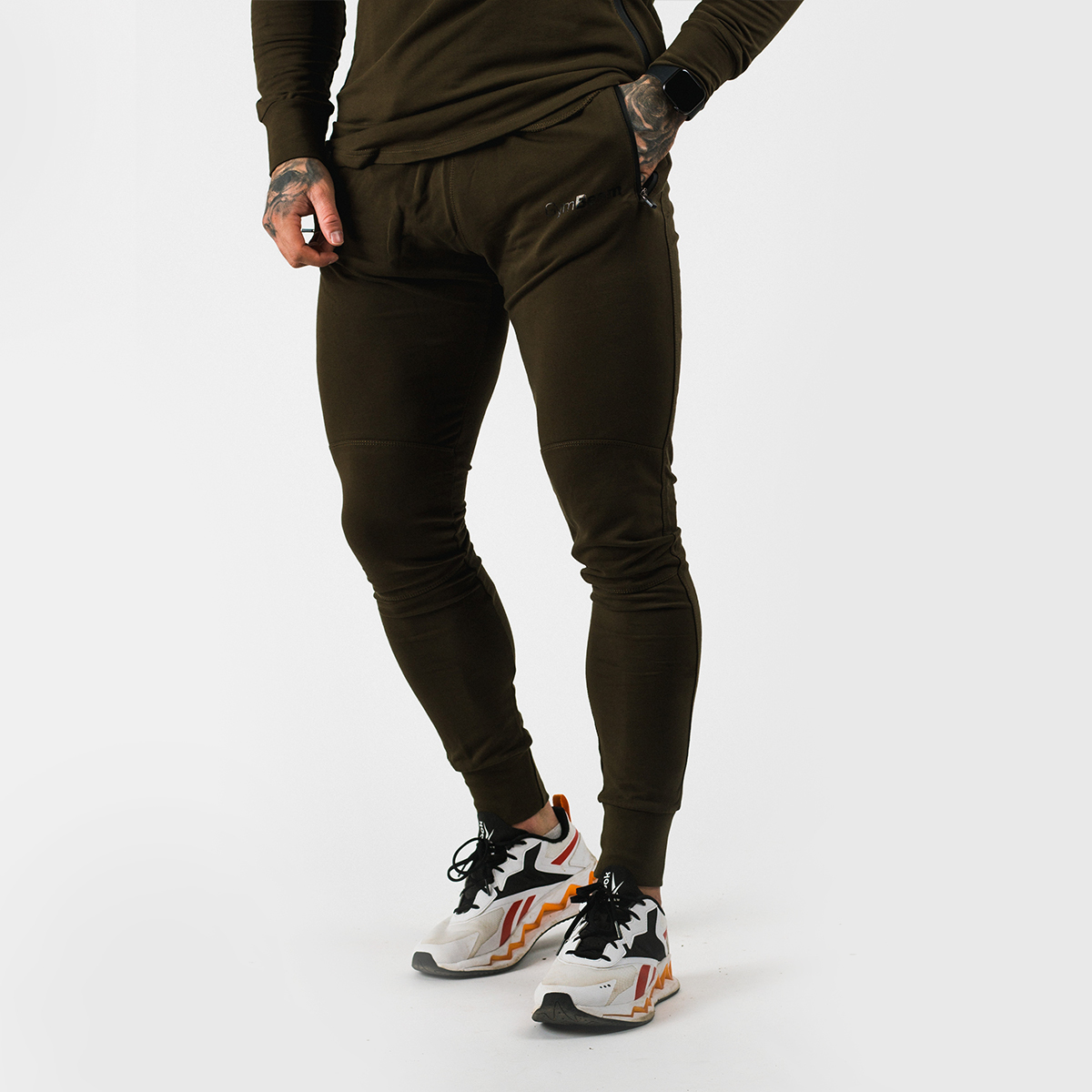 Pantalon de jogging pour hommes, couleur vert militaire – GymBeam.