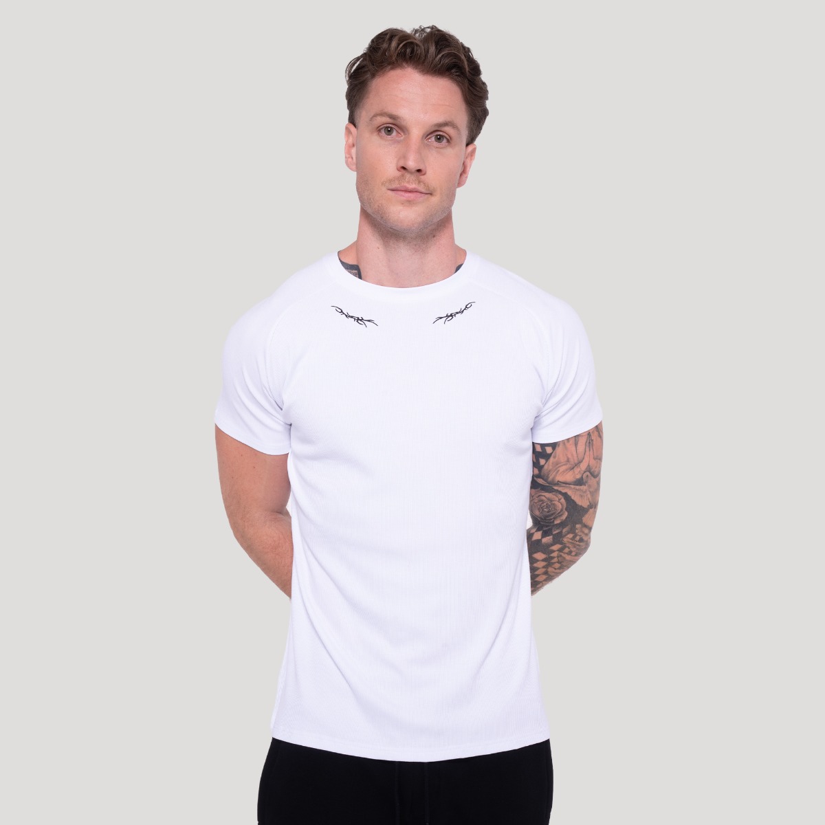 Tribal Ribbed T-shirt White - GymBeam