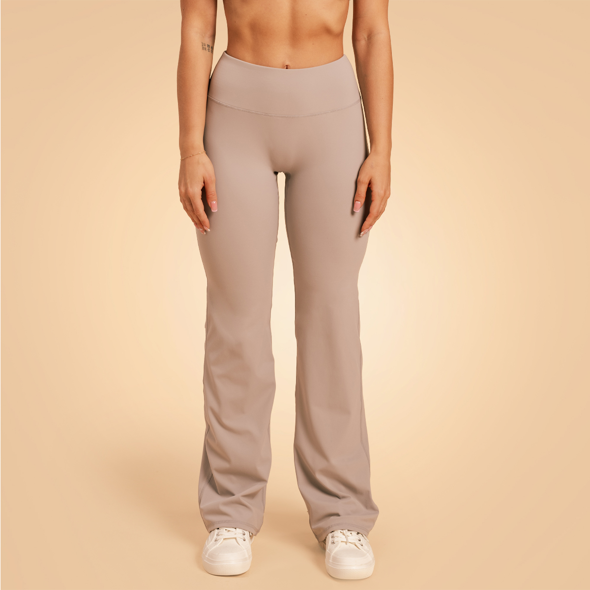 Pantalon Venture Femme – Couleur Ash – BeastPink.