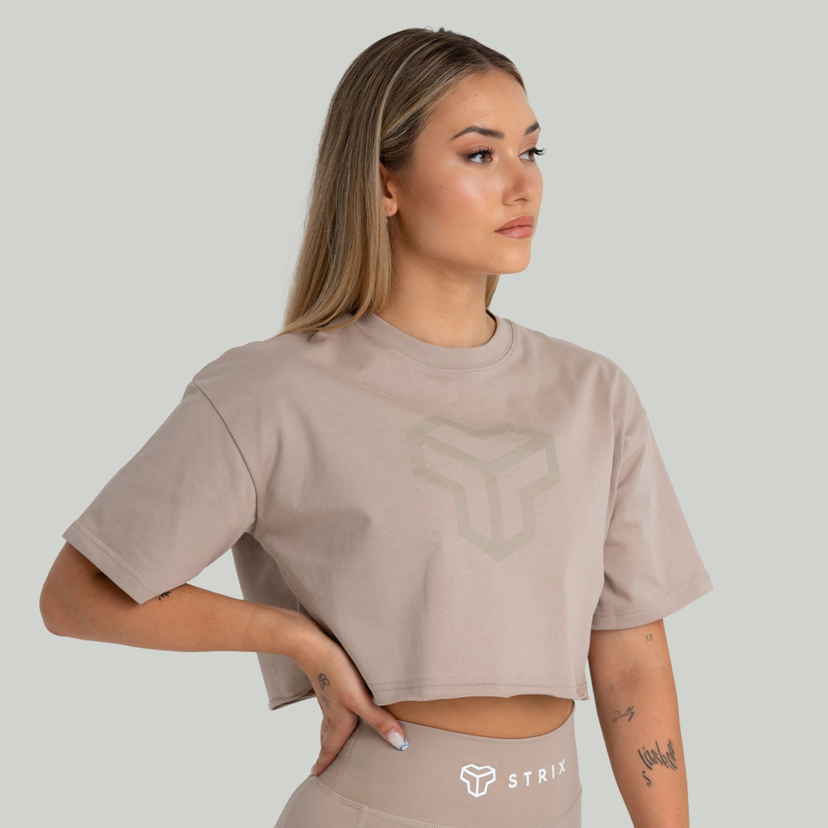 T-shirt court femme, couleur taupe - STRIX.