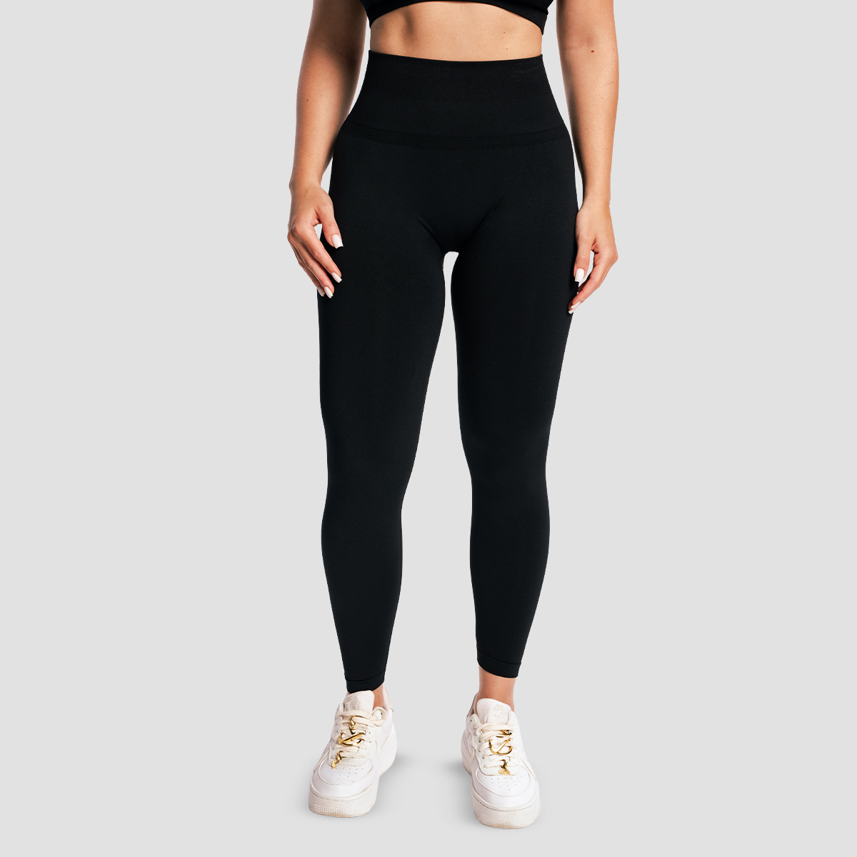 Leggings sculptants sans coutures pour femmes, couleur noire - GymBeam.