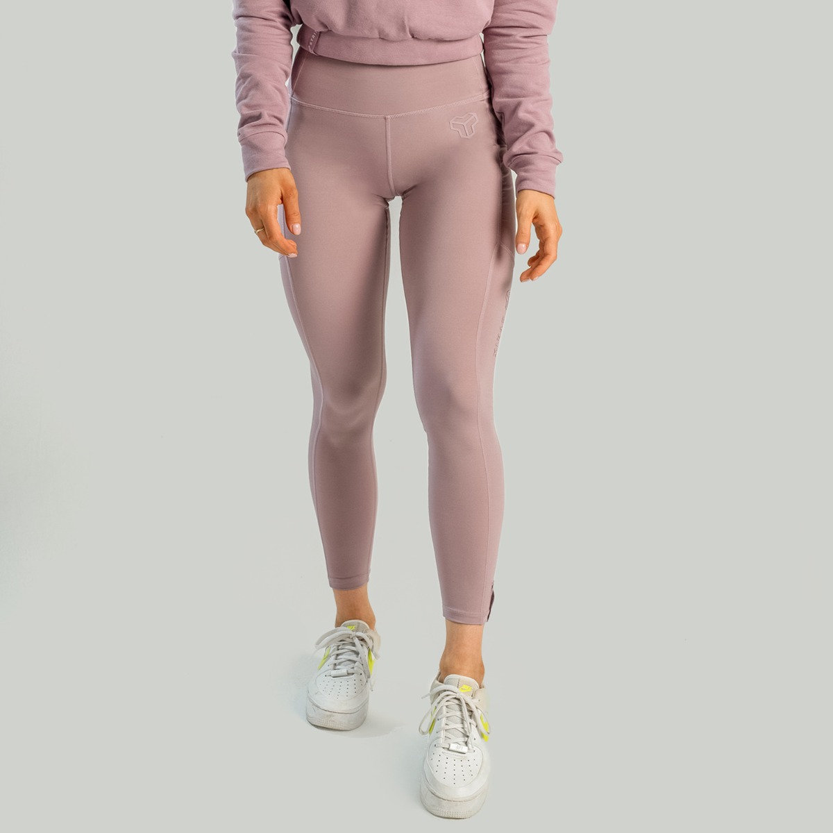 Legging essentiel pour femmes, couleur mauve - STRIX.